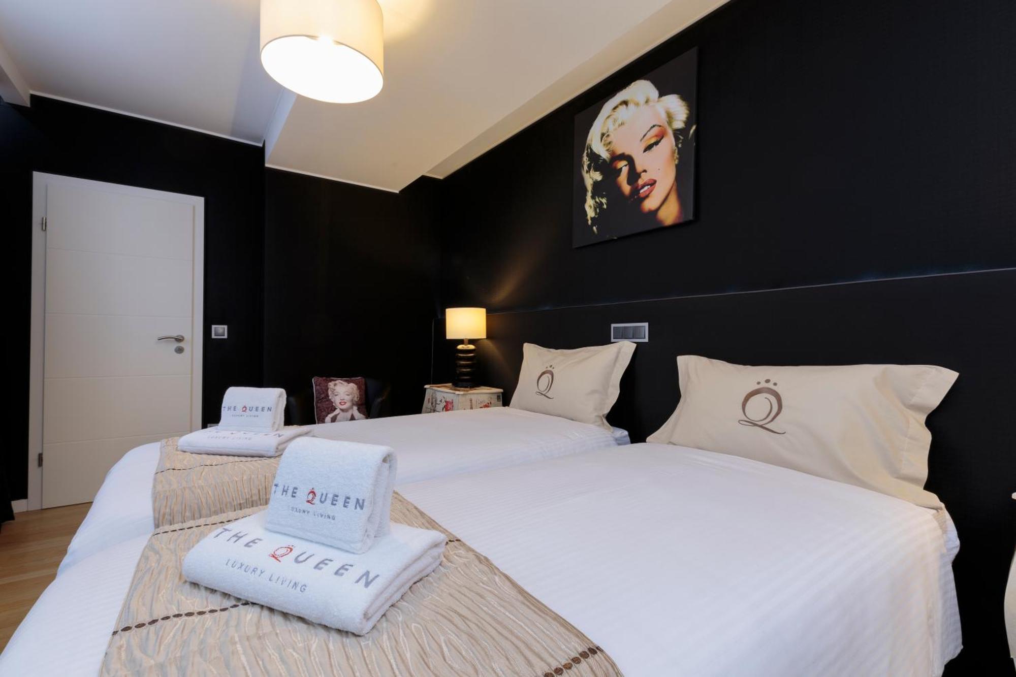The Queen Luxury - Marilyn * Luxemburg